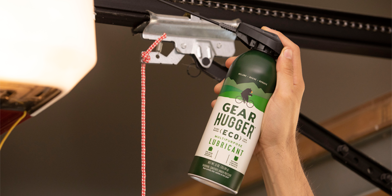 Gear Hugger представлява нова нетоксична смазка на растителна основа